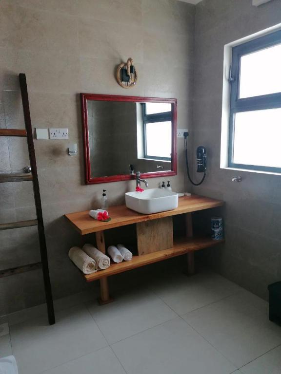 Doubleroom_Superior_Ocean_Access_Manolo_Resort_003.jpg