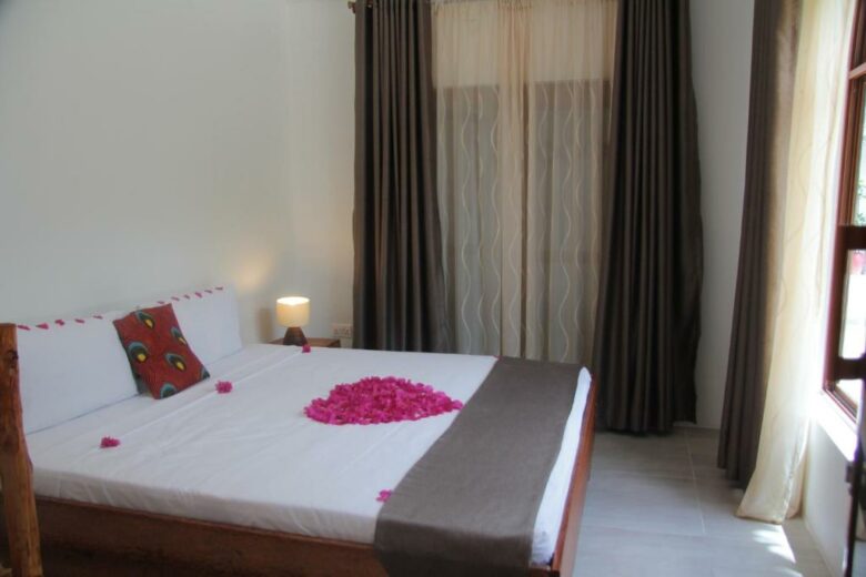 Suite_Serengeti_with_Gardenview_Manolo_Resort_003