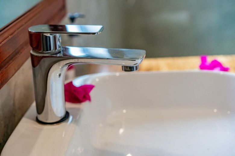 Suite_UHURU_with_OCEAN_VIEW_Manolo_Resort_008