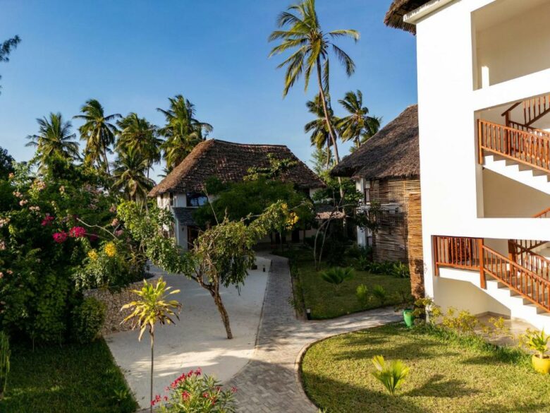 Mastersuite_SERENGETI_with_OCEAN_VIEW_Manolo_Resort_006
