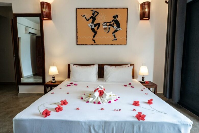 Mastersuite_UHURU_with_OCEAN_VIEW_Manolo_Resort_010