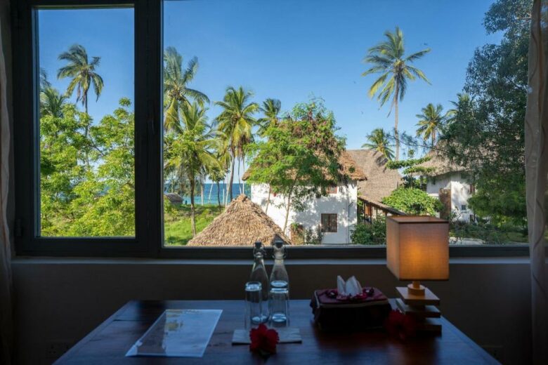 Mastersuite_WATERTOWER_with_OCEAN_VIEW_Manolo_Resort_003